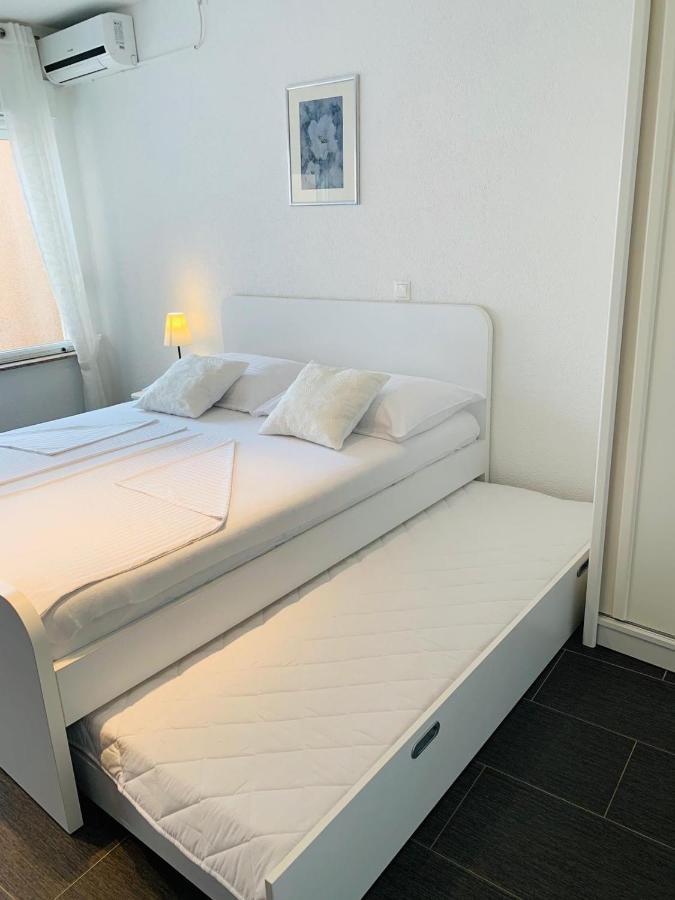 Apartments Villa Zica تروغير المظهر الخارجي الصورة