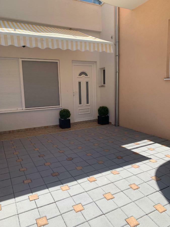 Apartments Villa Zica تروغير المظهر الخارجي الصورة